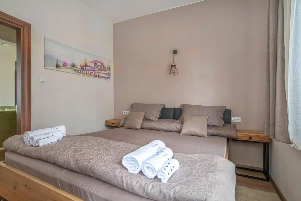 Elegant & Stylish 2 Bedroom Top Central Apartment София Экстерьер фото